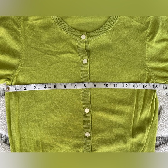 Gap Lime Chartreuse Green Shirt Sleeve Cardigan Sz M - Picture 2 of 3